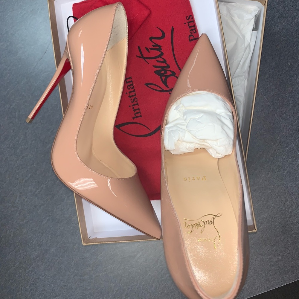 Red bottoms ‘so Kate’ style